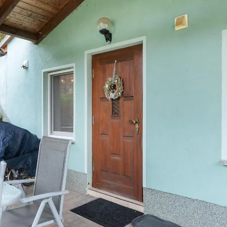 Holiday home With Terrace And Fenced Garden