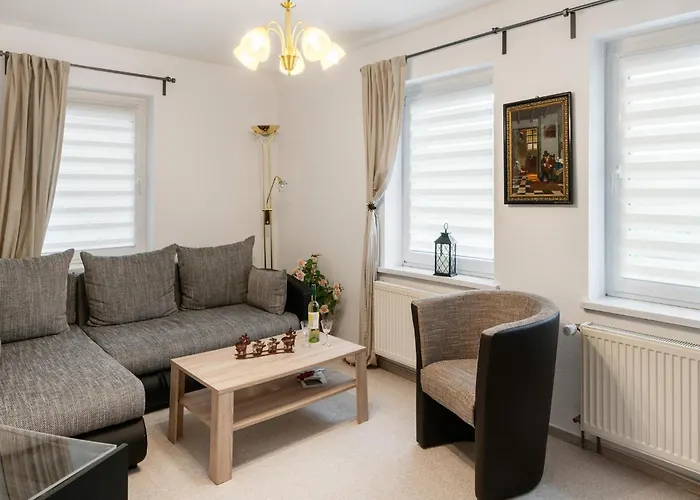 Easy Access To Local Highlights Semesterbostad Naumburg (Saale)