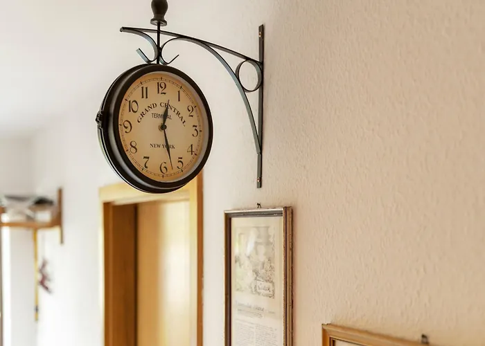 Easy Access To Local Highlights Naumburg (Saale)