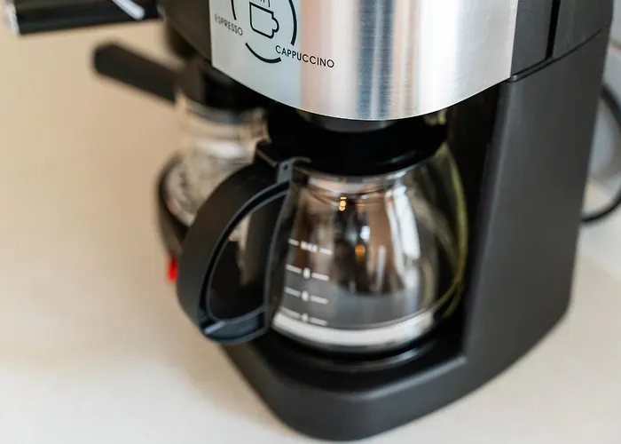 Easy Access To Local Highlights * Naumburg (Saale)